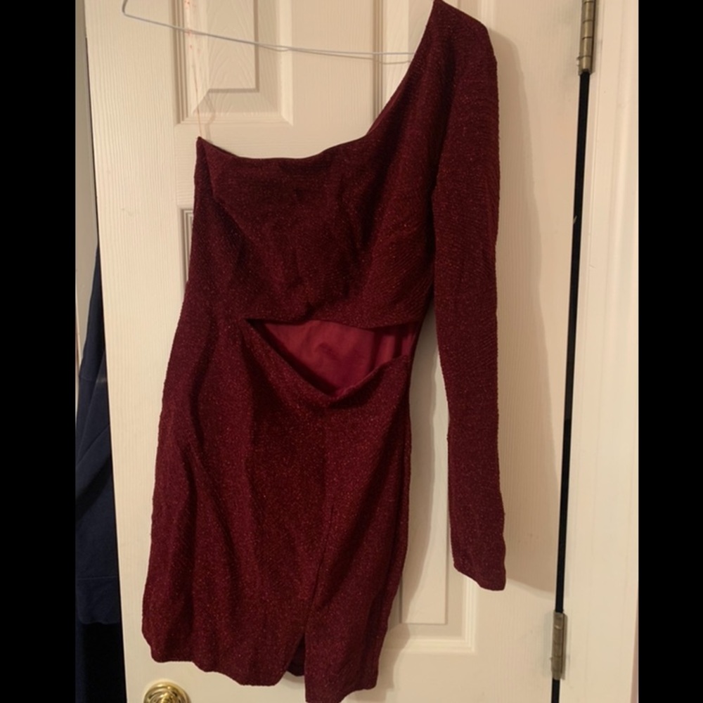 One shoulder red Bodycon dress